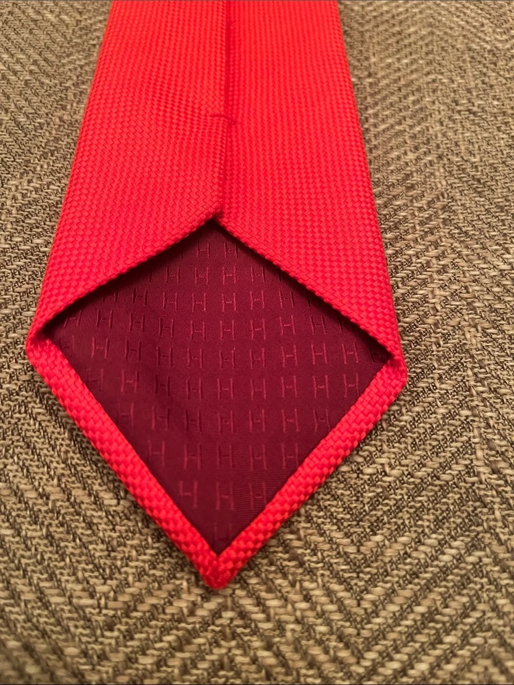 Hermes La Maison red knit